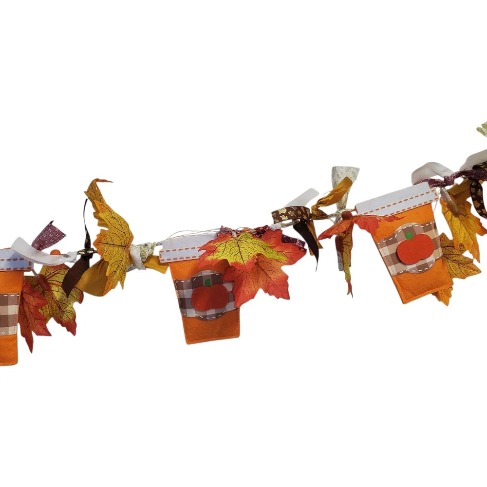 NWOT Autumn LED Lighted Garland with Latte Pumpkin Cups Banner